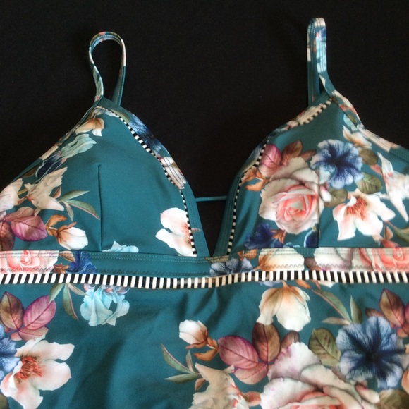 NWT Cupshe, One-Piece Swimsuit, Sz L - Picture 3 of 9